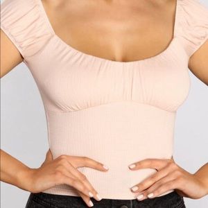 New peach Windsor ribbed crop top hello molly M